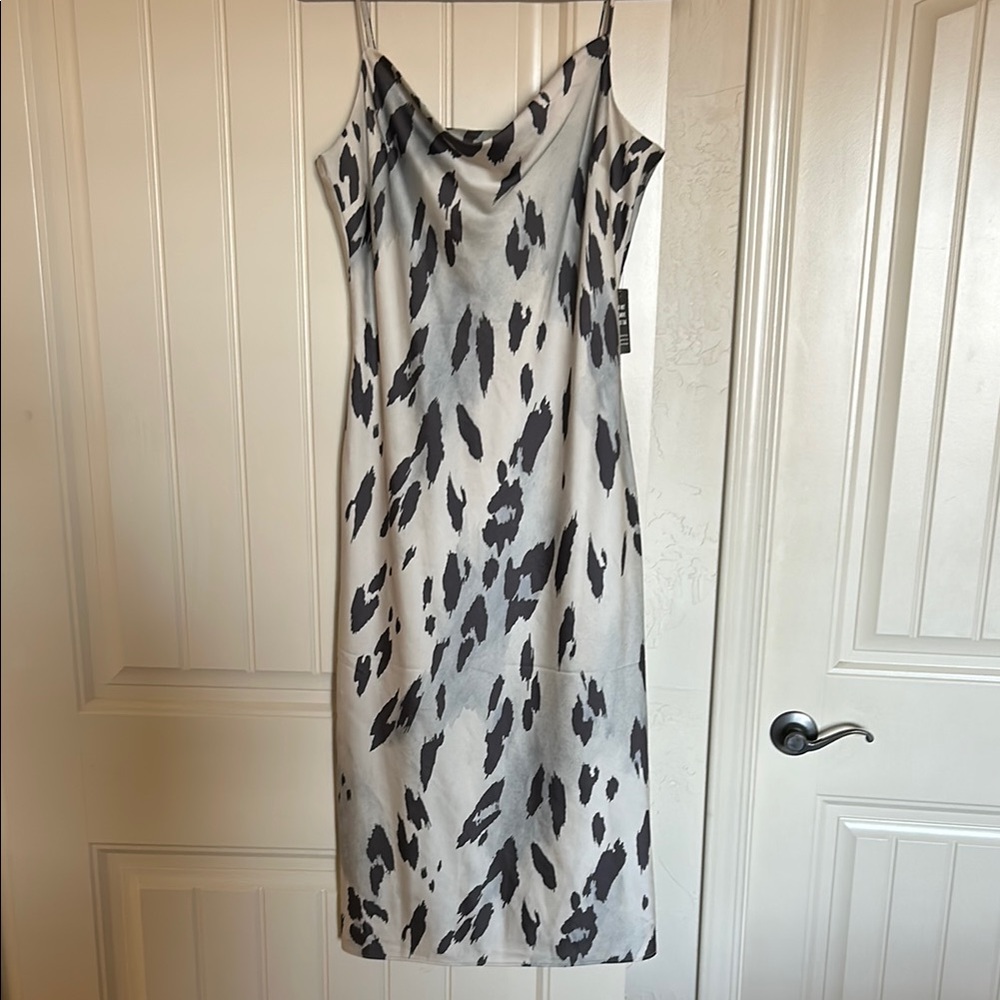 Chic Leopard Print Slip Dress